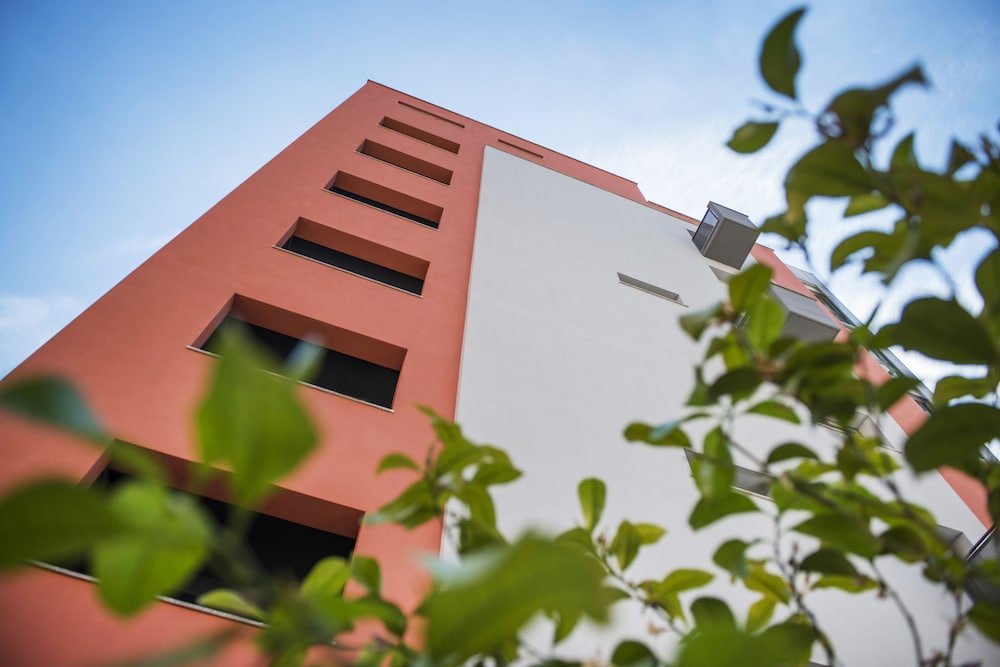 Hotel Skytower - The Right Space
