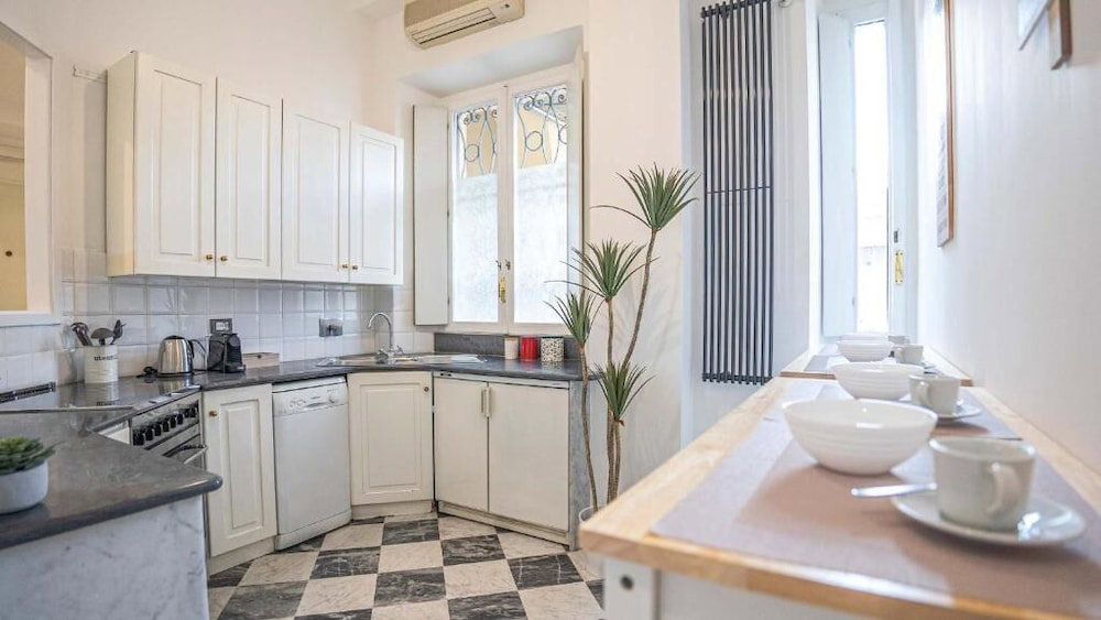 Hotel Colonna Guest House