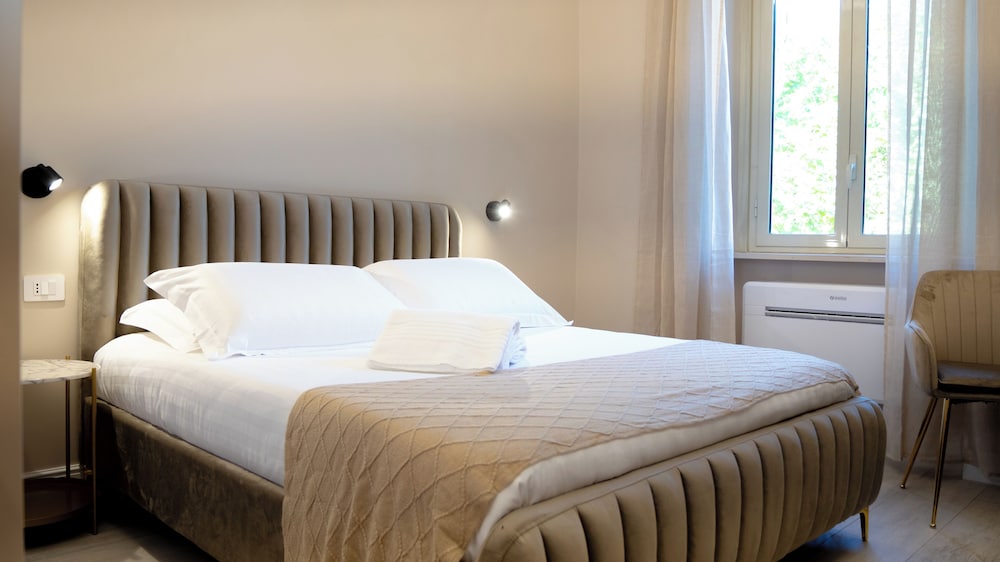 Hotel Suites 215 Colosseum - Guesthouse