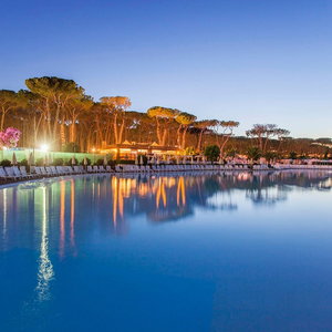 Hotel Fabulous Village cazare Vitinia