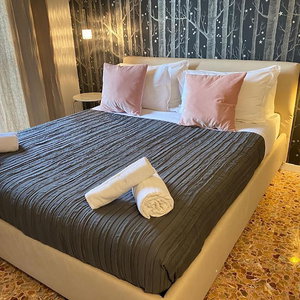 Hotel Cavour Urban Rooms - By Ghor cazare Monti