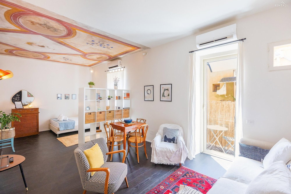 Hotel Rental In Rome Campani Apartment
