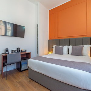 Hotel Crescenzio 74 Boutique Guest House By Ghor cazare Prati