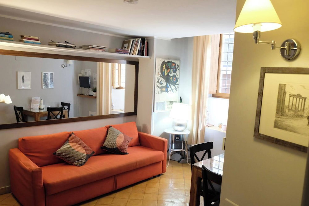 Hotel Mir Small Loft On Giulia Street