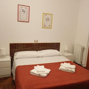 Hotel Verdoni Di Gabriela cazare Tor Vergata