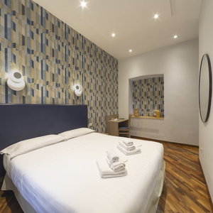 Hotel La Grande Bellezza Guesthouse Rome cazare Tor Vergata