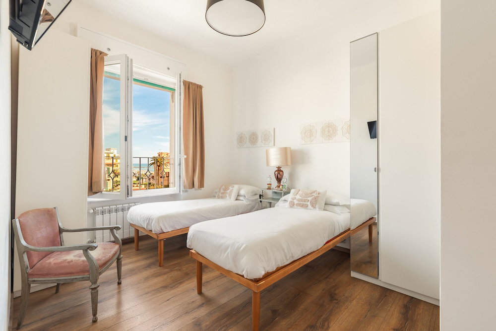 Guest House Maison 6