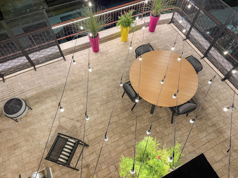 Hotel Secret Rooftop Suite – Tor Vergata Metro