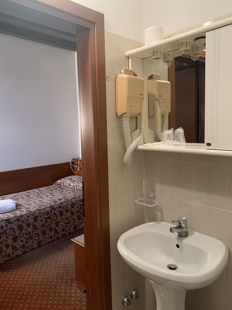 Hotel Villa Sara