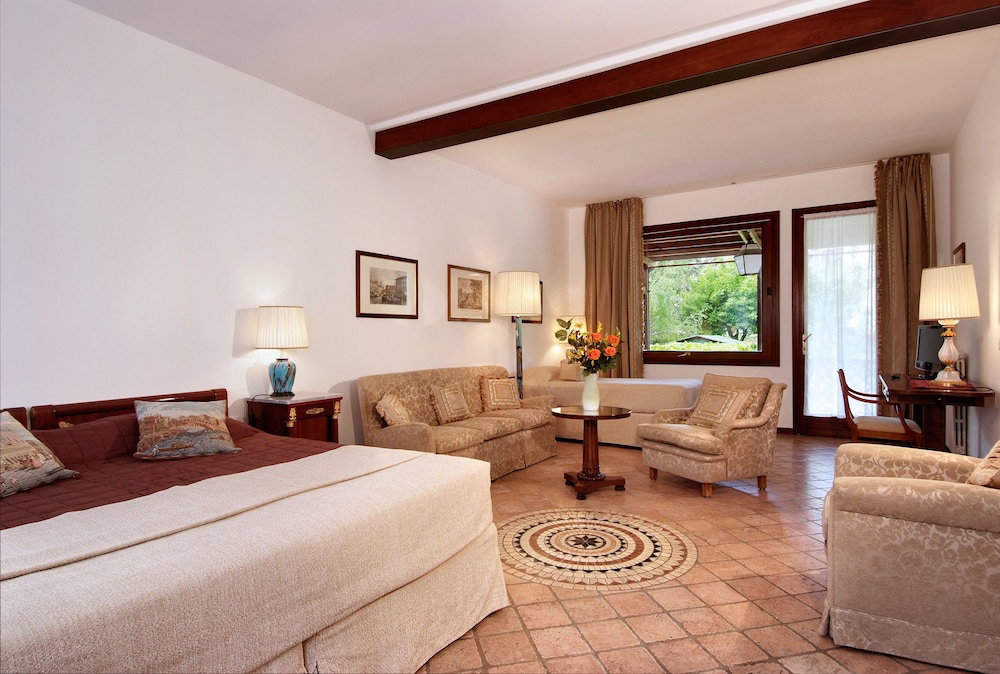 Villa Dacri