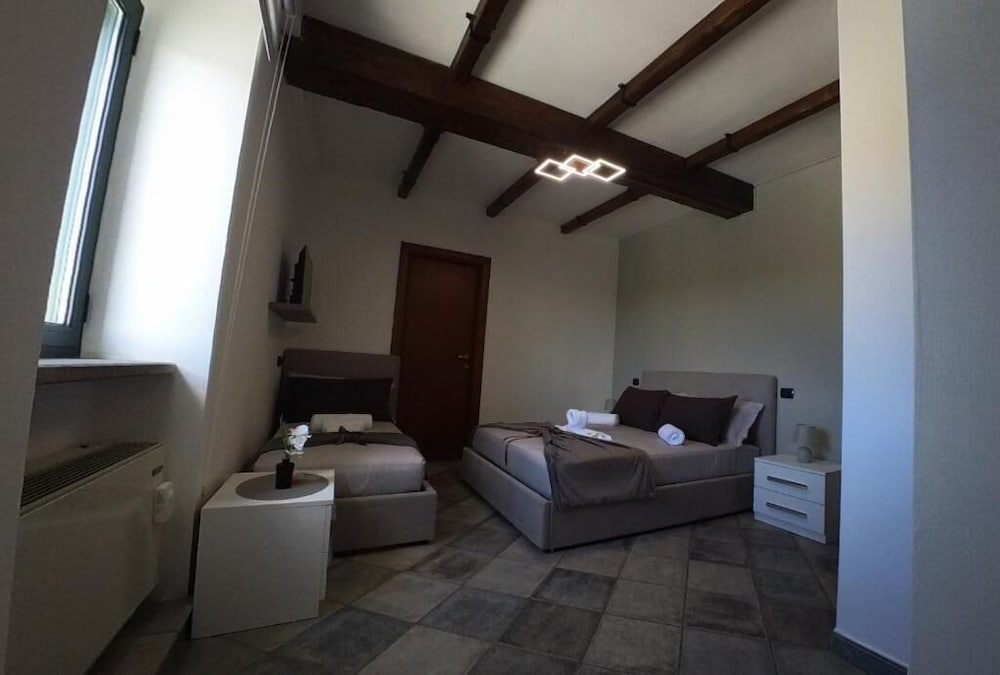 Hotel Mia Rooms