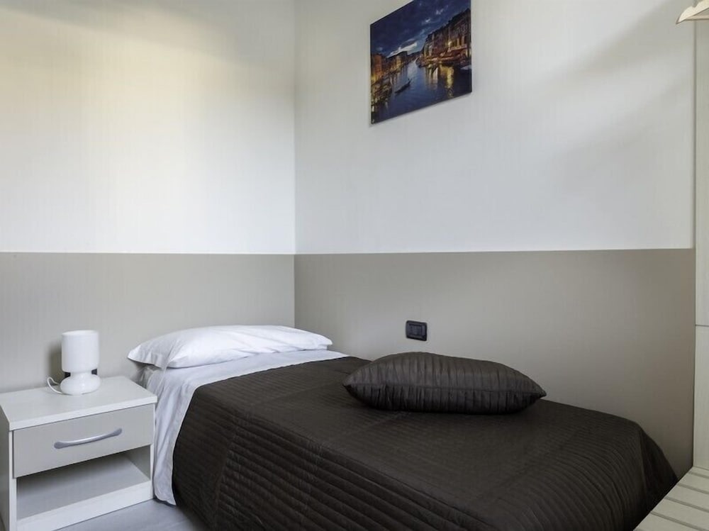 Easy Venice Room