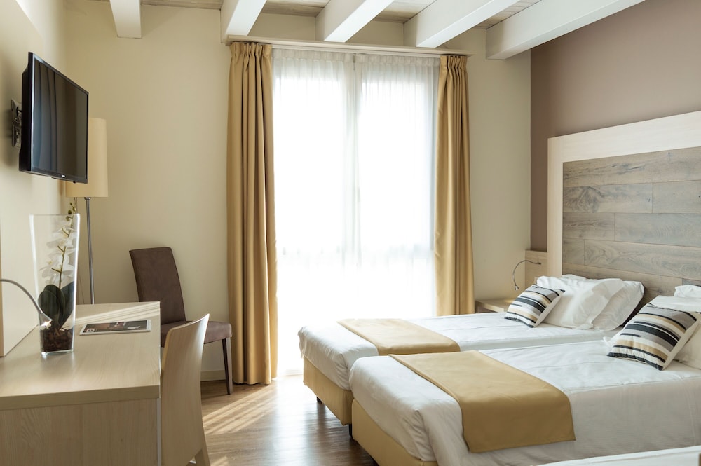 Hotel Alexander