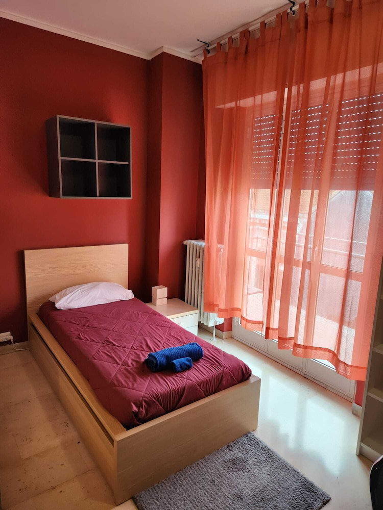 Hotel Guesthouse - Metro M1 Sesto Rondò