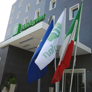 Hotel Holiday Inn Milan Nord Zara By Ihg cazare Cinisello Balsamo