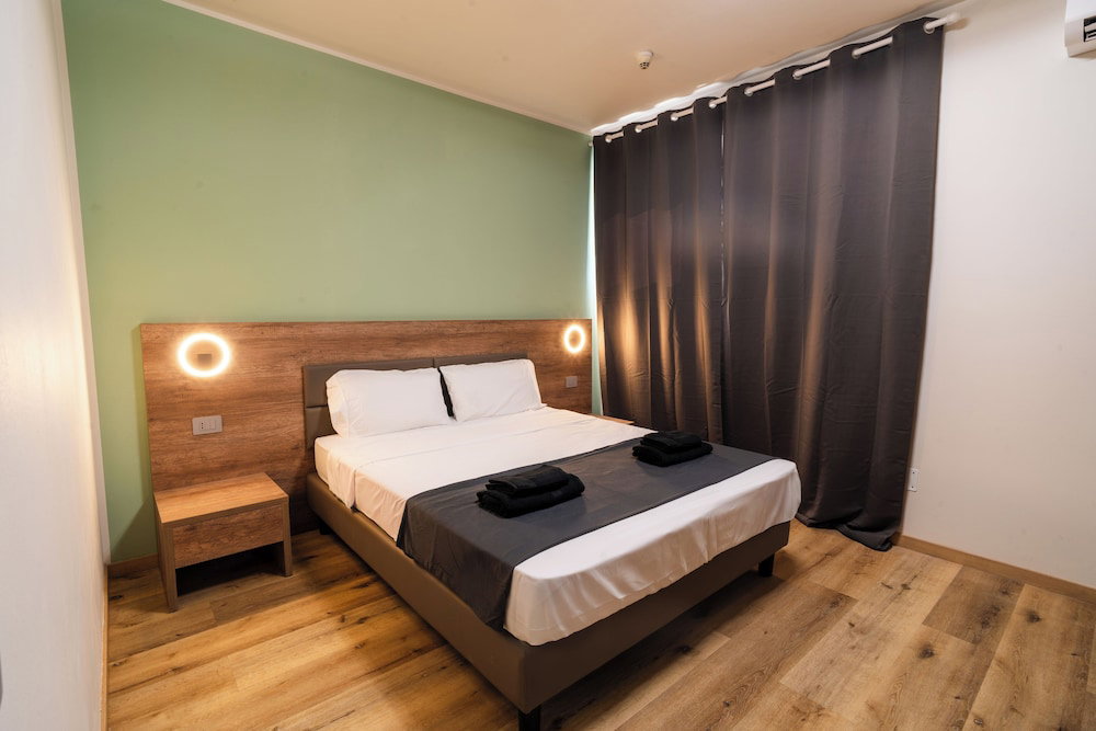Hotel Elysium Self Check-In Rooms