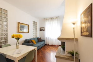 Hotel Notami - The Wall Top Floor Apartment cazare Corsico