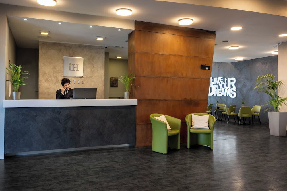 Hotel Ih Hotels Milano Lorenteggio