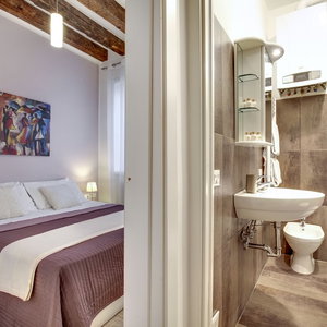Hotel Botteri Palace Apartments By Wonderful Italy cazare San Polo