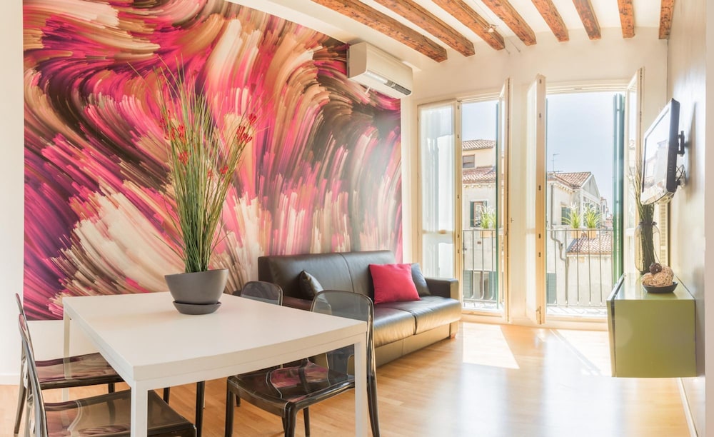 Hotel Ai Frari Apartment With Balcony By Wonderful Italy