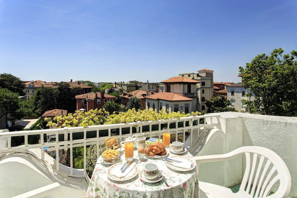 Hotel Hotel Biasutti