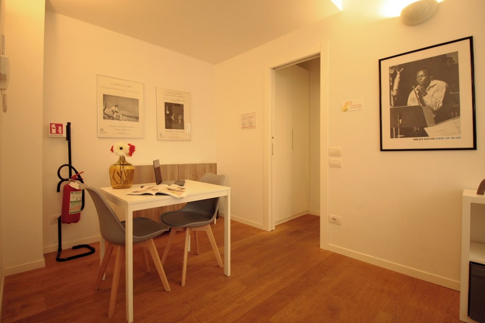 Hotel Italianway Easy - Caterina Da Forlì 6