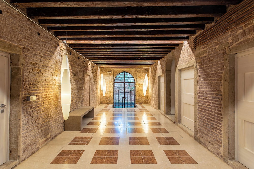 Hotel Palazzo Venere Apartments