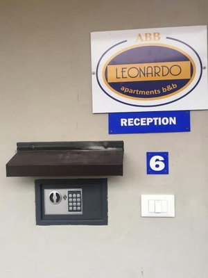 Hotel Ab&B Leonardo cazare Rho