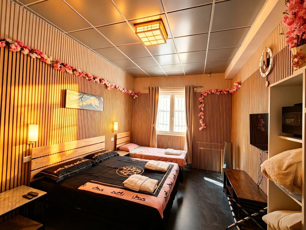 Hotel Bed & Breakfast Sakura