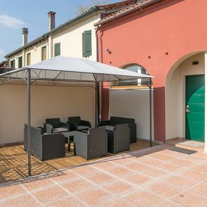 Hotel Red Lion Guest House cazare Bagaron