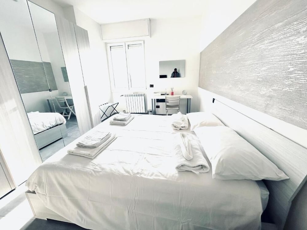 Hotel Milano Bicocca Apartment & Rooms