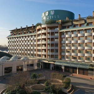 Hotel Una Hotels Expo Fiera Milano cazare Pero