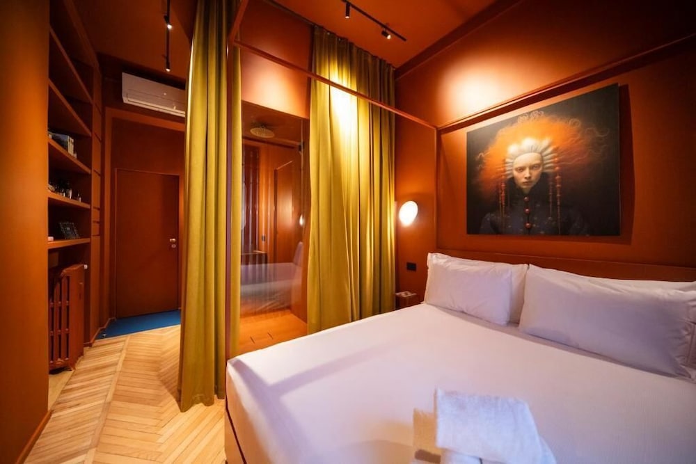 Hotel Fontana 16 Rooms