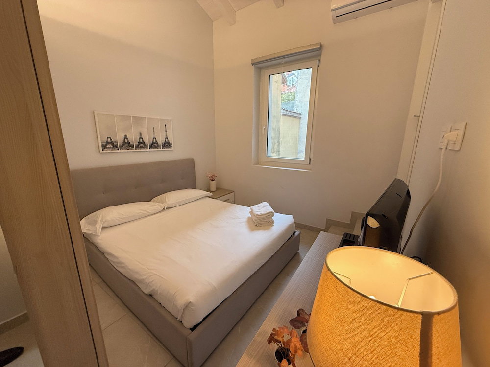 Hotel Monza Downtown House