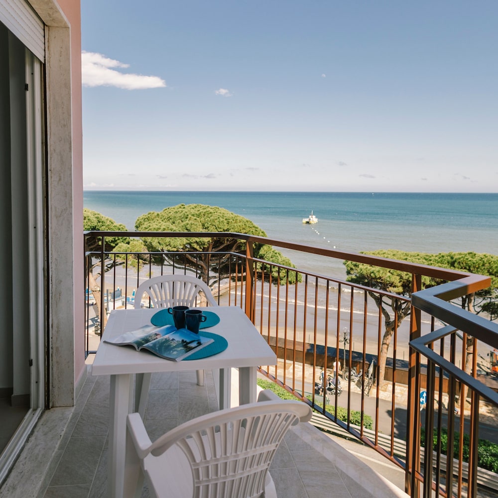 Hotel Le Terrazze Sul Mare