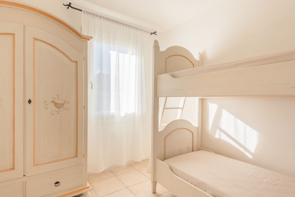 Elegant Residence Ea Bianca 2 Bedroom With Sea View - Extra Bed Available