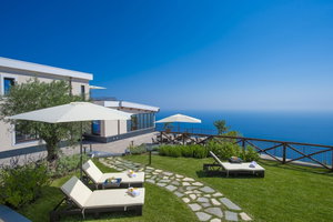 Hotel Villa Paradise Resort cazare Pianillo