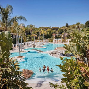 Sejur Forte Village Resort - Il Borgo vacanta Pula