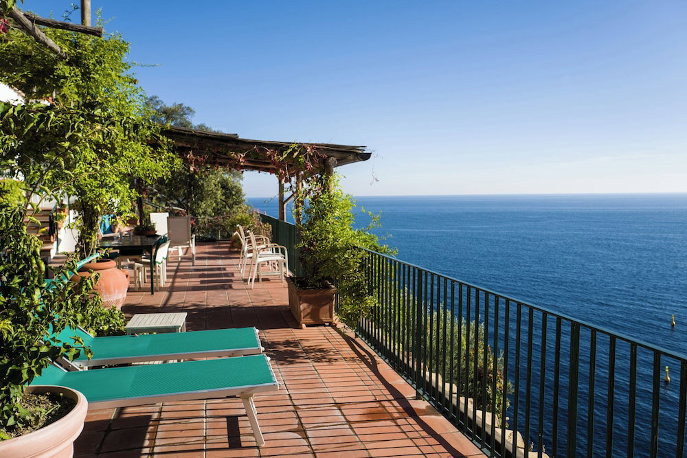 Hotel Luxury Villa, Pool, Sea Access, Large Terraces, Stupendous Views