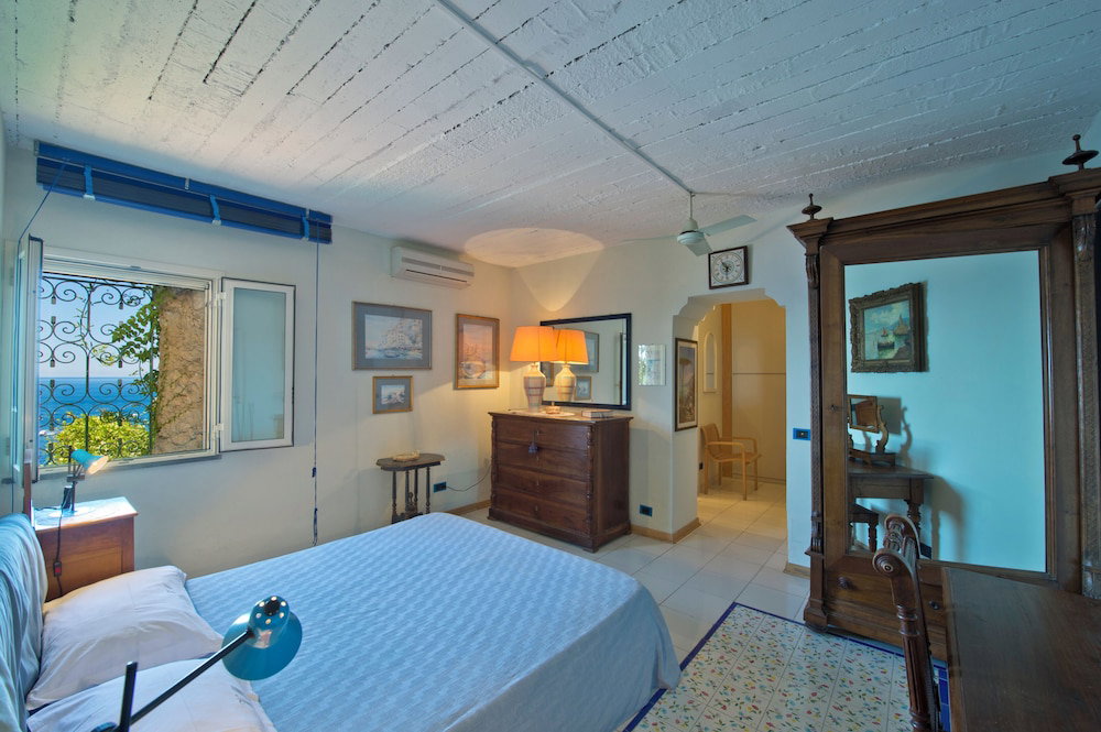 Luxury Villa, Pool, Sea Access, Large Terraces, Stupendous Views