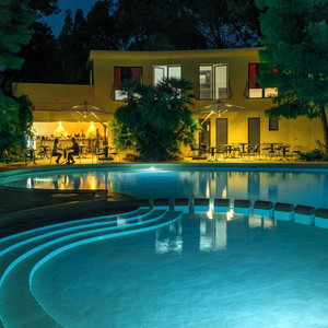 Hotel Residence With Swimming Pool Close To The Sea cazare Pula