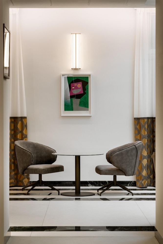 Best Western Plus Hotel Plaza
