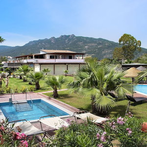 Hotel Hotel Rurale Orti Di Nora & Spa cazare Pula
