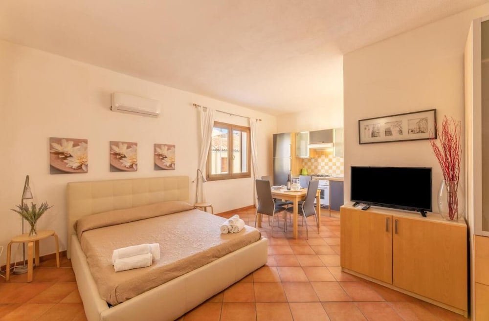 Hotel Relaxing Cristal Blu Studio Sleeps 4 Persons