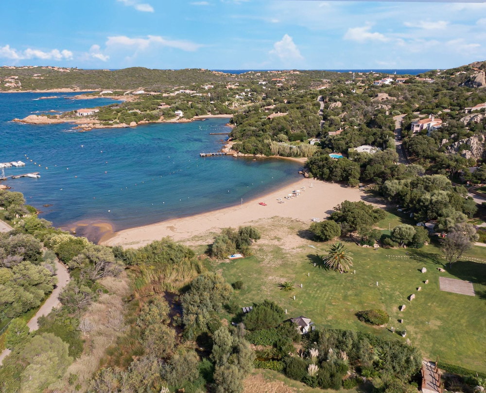 Hotel Stay In Porto Cervo With Garden Setting