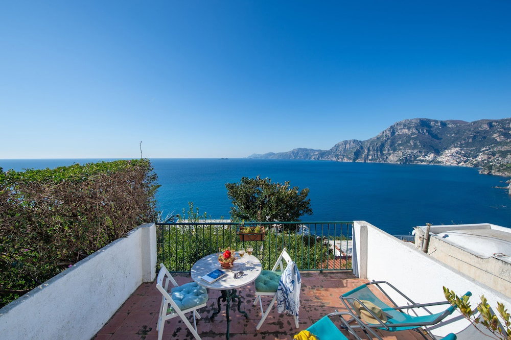 Hotel Casa Nostra - Private Sea View Garden