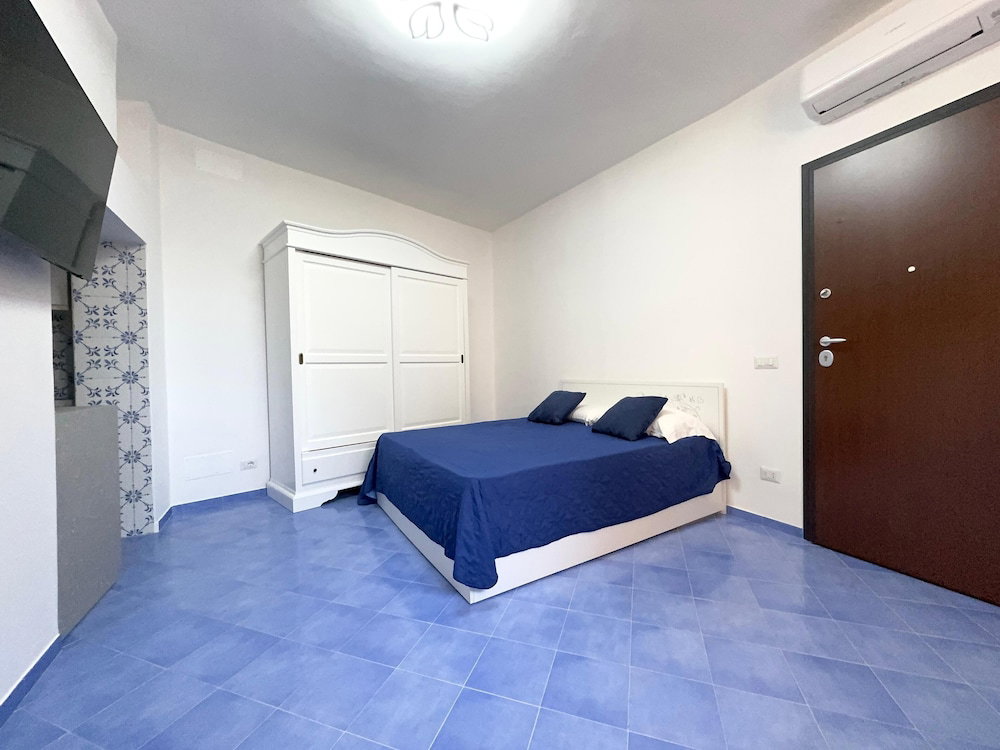 Hotel De Vivo Realty - Camilla House Positano