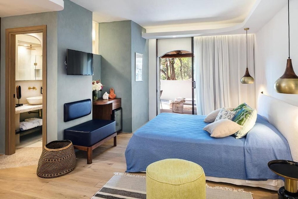Hotel Delle Rose A Luxury Boutique Hotel