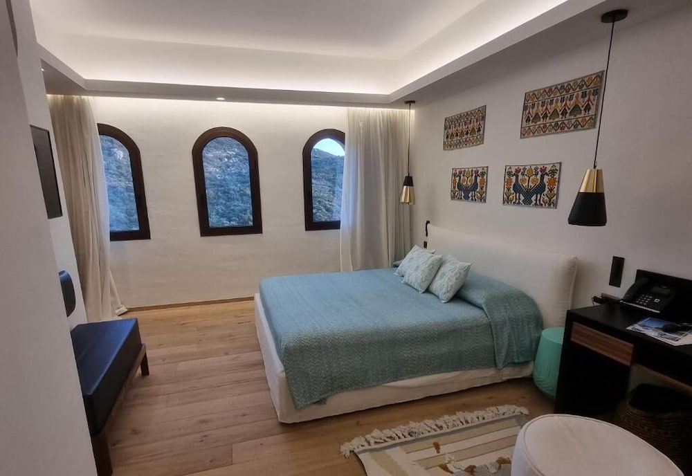 Hotel Delle Rose A Luxury Boutique Hotel