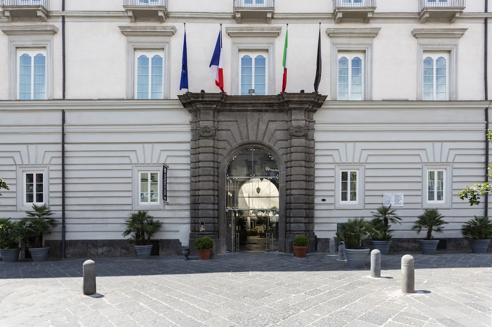 Hotel Palazzo Caracciolo Naples